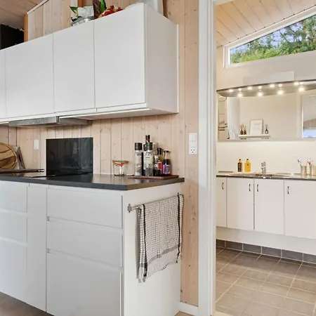 Active Coastal In Cozy * Slagelse