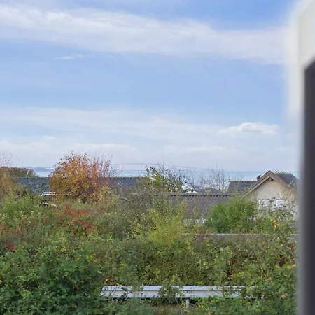 Active Coastal In Cozy Ferienhaus *